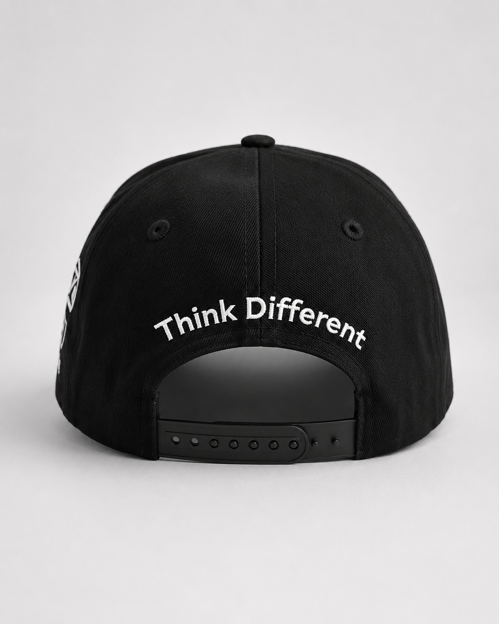 ODD Signature Snapback – Black